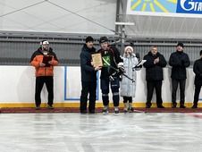 Благодарственные письма работникам Александровского ЛПУМГ за развитие спорта в районе