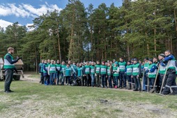 Перед началом субботника каждый участник проходит инструктаж.