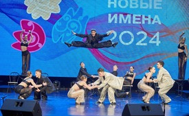 Конкурсные выступления участники представляли на сцене Томского областного театра драмы