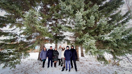 Сотрудники Алтайского ЛПУМГ приехали писать экодиктант в краевой детский экологический центр