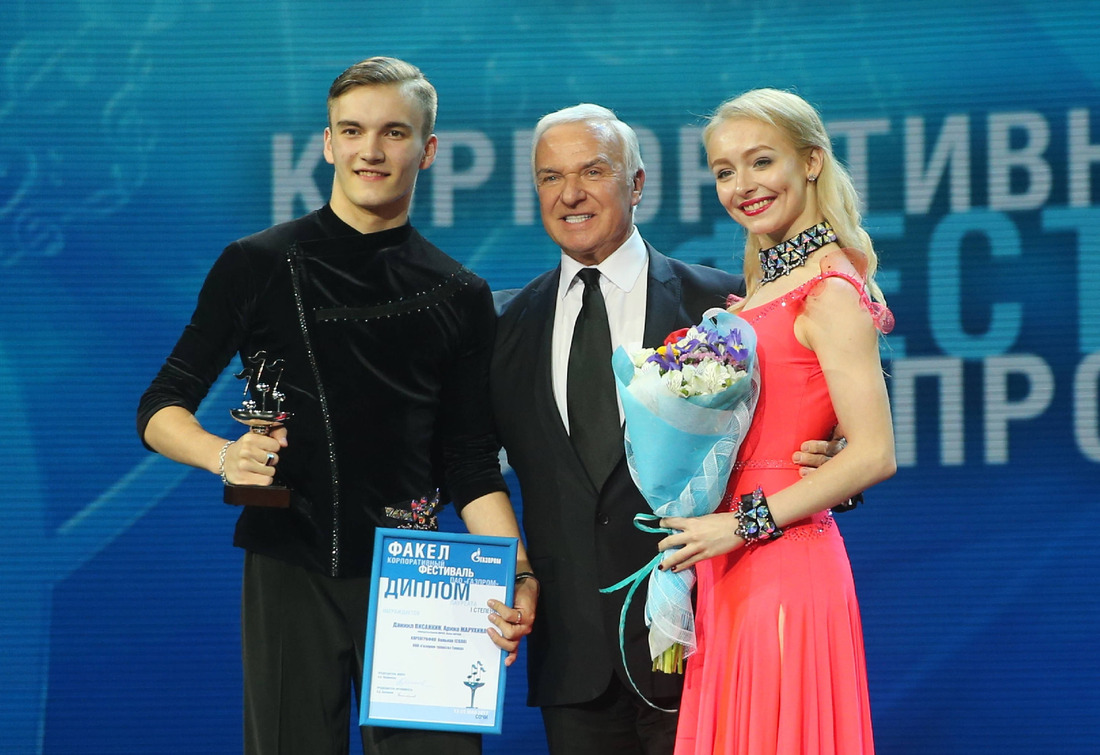Даниил Писанкин и Арина Марухина — диплом лауреатов 1 степени.