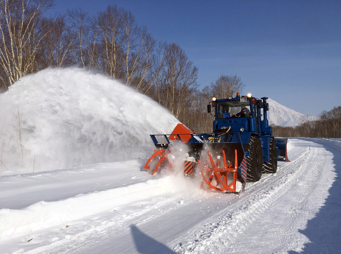 Новая снегоуборочная техника Камчатского ЛПУМГ позволяет эффективно бороться с заносами