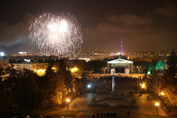 Корпоративный фестиваль «Факел» завершился в Белгороде грандиозным открытым концертом звезд российской эстрады на Соборной площади города