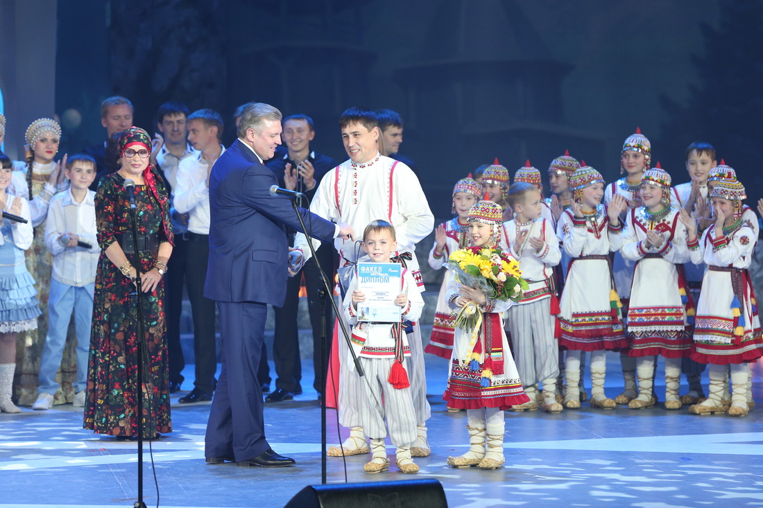 Ансамбль «Шурампус» (ООО «Газпром трансгаз Нижний Новгород») стал обладателем Гран-при в группе от 5 до 10 лет на фестивале «Факел»
