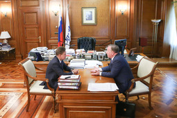 В Москве состоялась рабочая встреча Алексея Миллера и Губернатора Алтайского края Александра Карлина