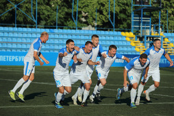 Радость футболистов от выхода в полуфинальную стадию