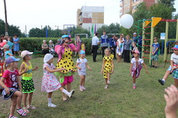 Новая детская площадка открыта в 2016 году газовиками в Кузбассе