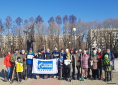 Газовики Томского филиала убрались у памятника Героя Великой Отечественной войны Ивана Черных