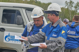 Специалисты Барабинского ЛПУМГ ООО «Газпром трансгаз Томск» работали совместно с сотрудниками инженерно-технического центра и Управления аварийно-восстановительными работами.