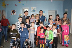 Сотрудники Барабинского ЛПУМГ поздравили детей с Днем Знаний