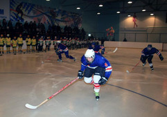 Хоккейный корт — в подарок Алтайскому краю