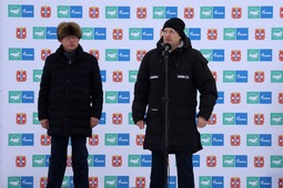 Губернатор Омской области Александр Бурков и генеральный директор АО «Омскоблгаз» Евгений Еловик