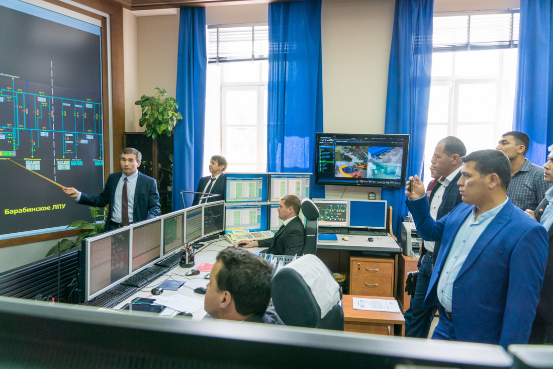 Узбекские газовики знакомятся с газотранспортной системой "Газпром трансгаз Томск"