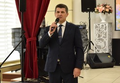 Приветственная речь заместителя директора Виталия Иванова
