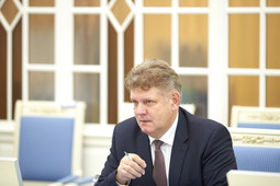 Полномочный представитель Президента РФ в Сибирском федеральном округе Анатолий Серышев