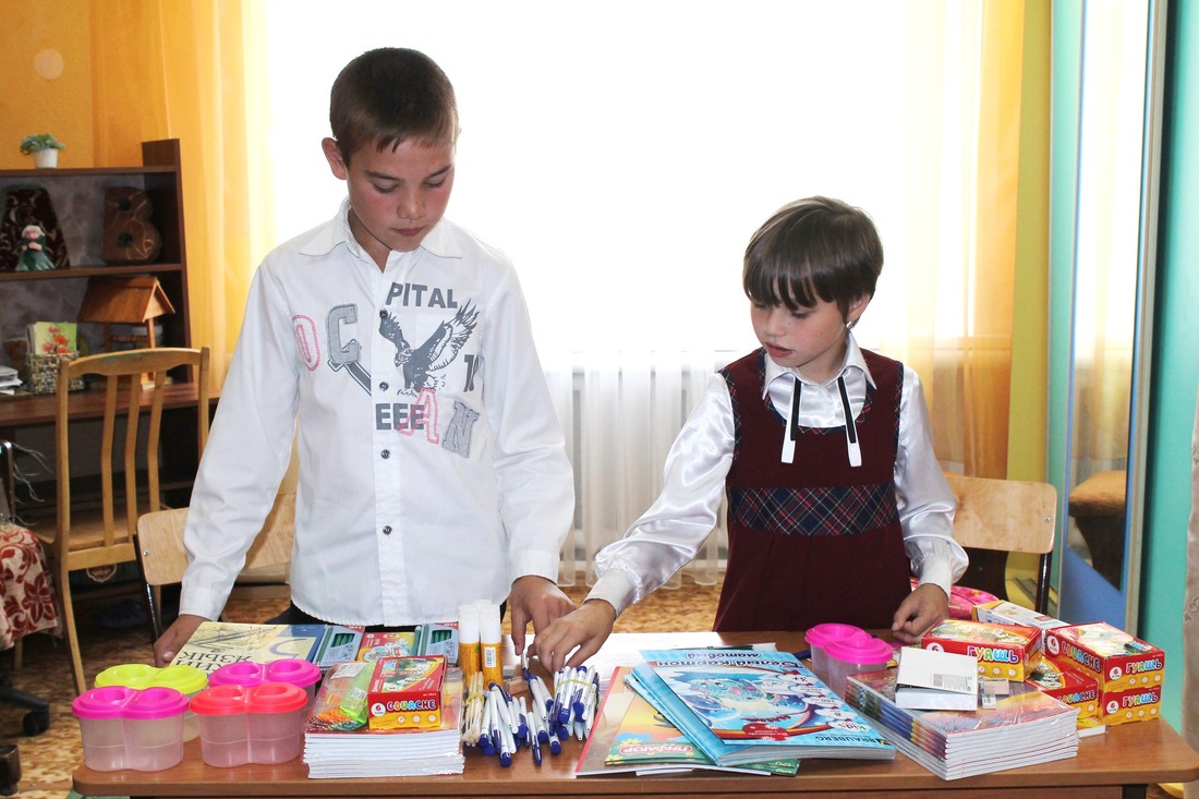 Сотрудники Алтайского ЛПУМГ оказали благотворительную помощь двум детским домам и малообеспеченным семьям Алтайского края