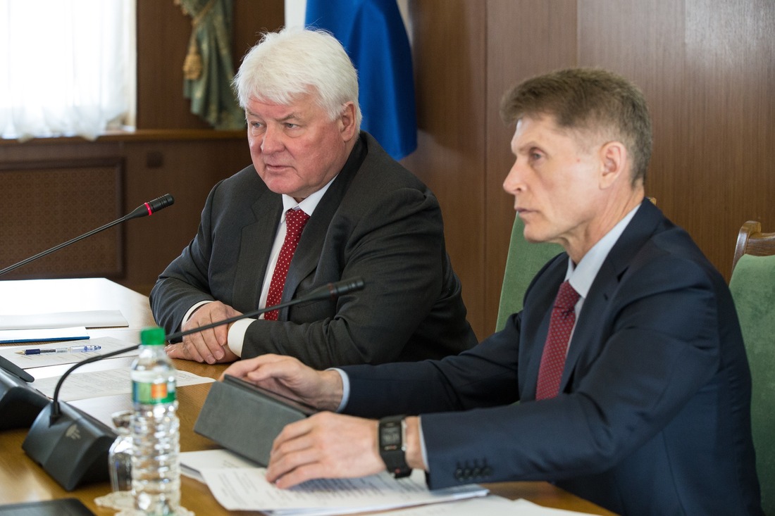 Валерий Голубев и Губернатор Сахалинской области Олег Кожемяко приняли участие в расширенном заседании Комиссии по региональной политике "Газпрома"