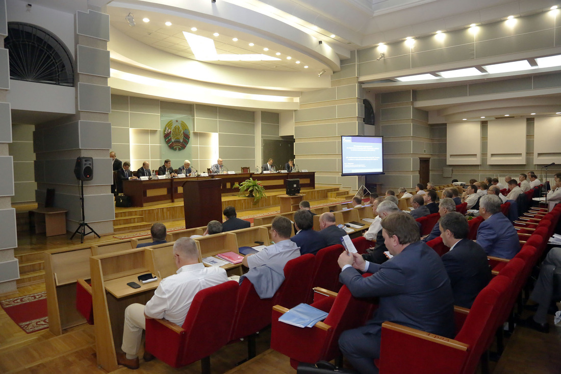 В Бресте (Республика Беларусь) состоялось совещание по вопросам подготовки объектов ОАО «Газпром» к эксплуатации в осенне-зимнем периоде 2014-2015 годов