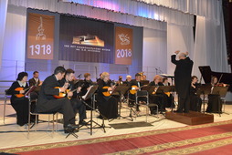 В праздничном концерте к 100-летнему юбилею музея принял участие Государственный оркестр Главы Республики Алтай.