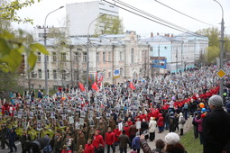 Участники акции «Бессмертный полк» г. Томск