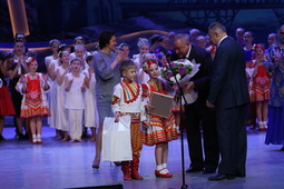 Гран-при фестиваля ансамбль народного танца «Веснушки»