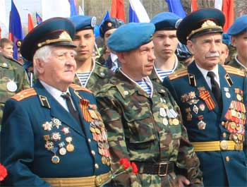 Праздник для ветеранов и тружеников тыла в Xабаровске