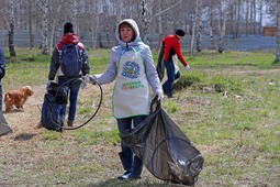 Вместе с работниками Общества в «Зеленой весне»  участие принимали представители природоохранных структур.