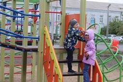 После снятия режима самоизоляции детская площадка будет заполнена местными ребятишками