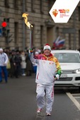 Генеральный директор ОАО «Газпром газораспределение» Сергей Густов принял участие в эстафете олимпийского огня