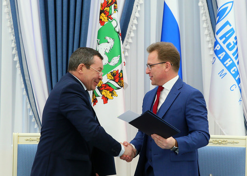 «Газпром трансгаз Томск» участвует во всех социально значимых проектах на территории северных районов, — отметил глава Парабельского района Александр Карлов.