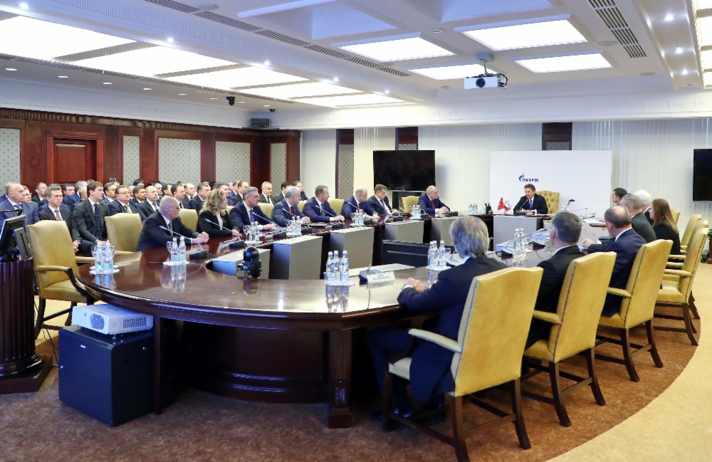 Алексей Миллер провел селекторное совещание, посвященное 25-летию «Газпрома»